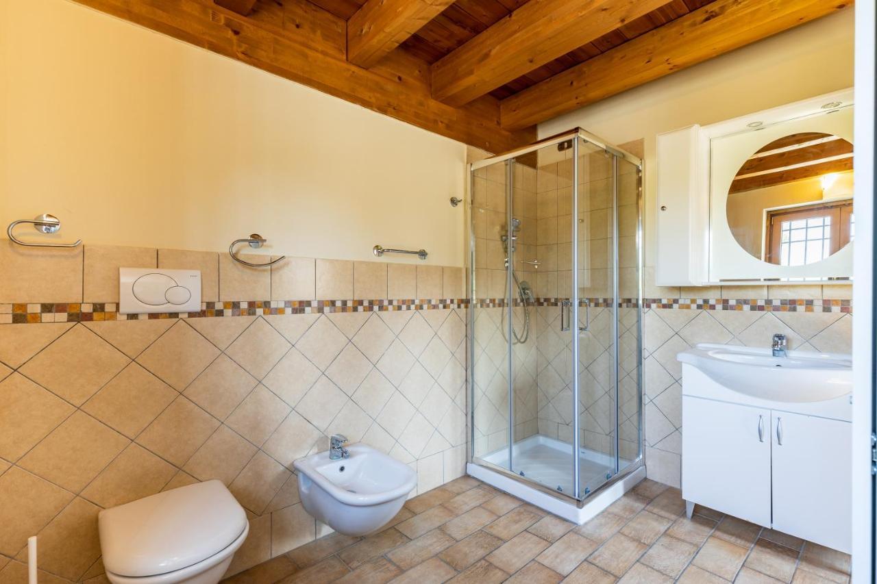 Il Casale Lonato - By Host4U Aparthotel Eksteriør bilde