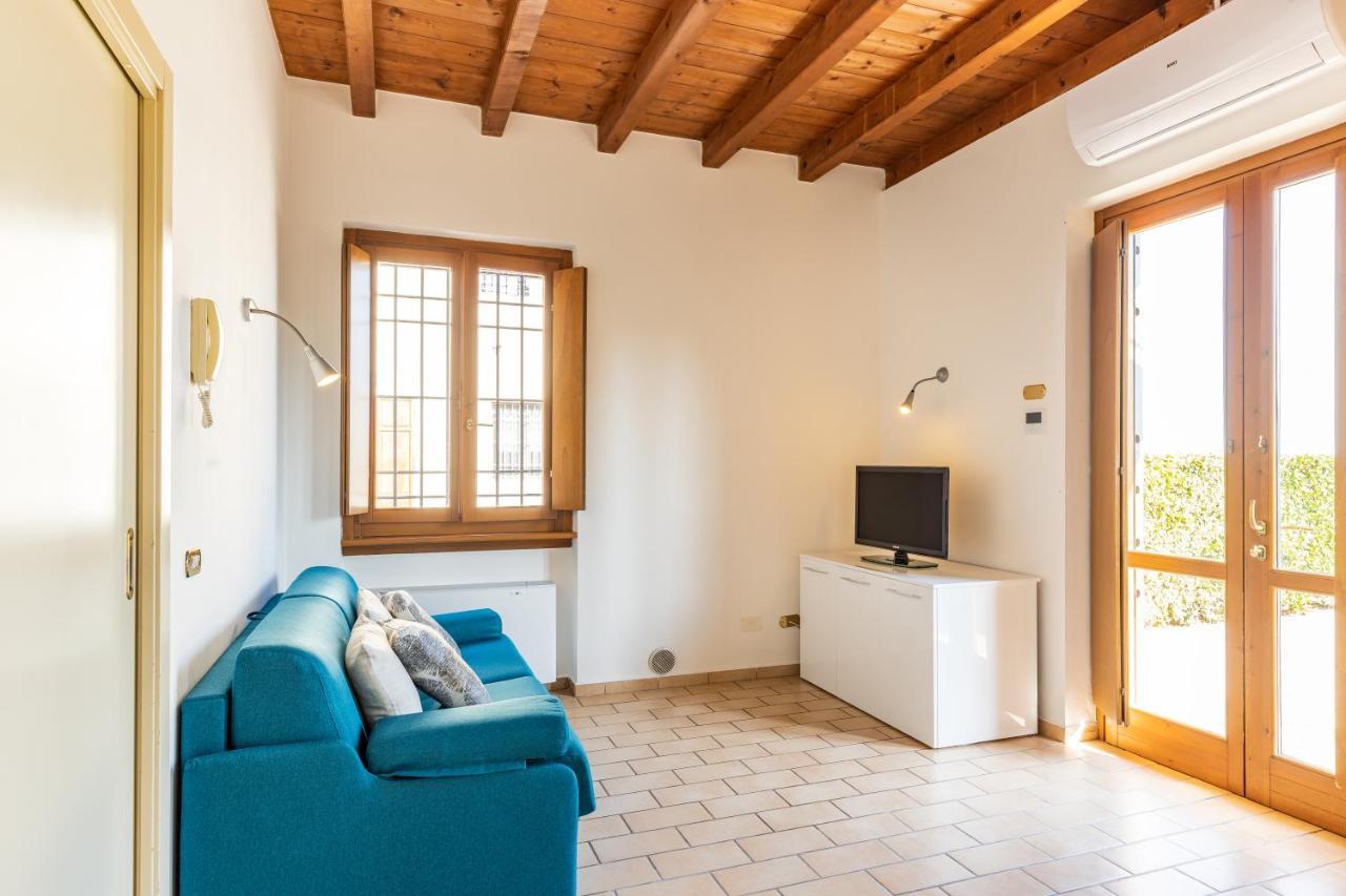 Il Casale Lonato - By Host4U Aparthotel Eksteriør bilde