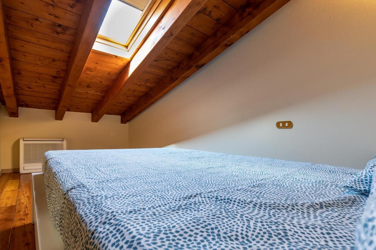 Il Casale Lonato - By Host4U Aparthotel Eksteriør bilde